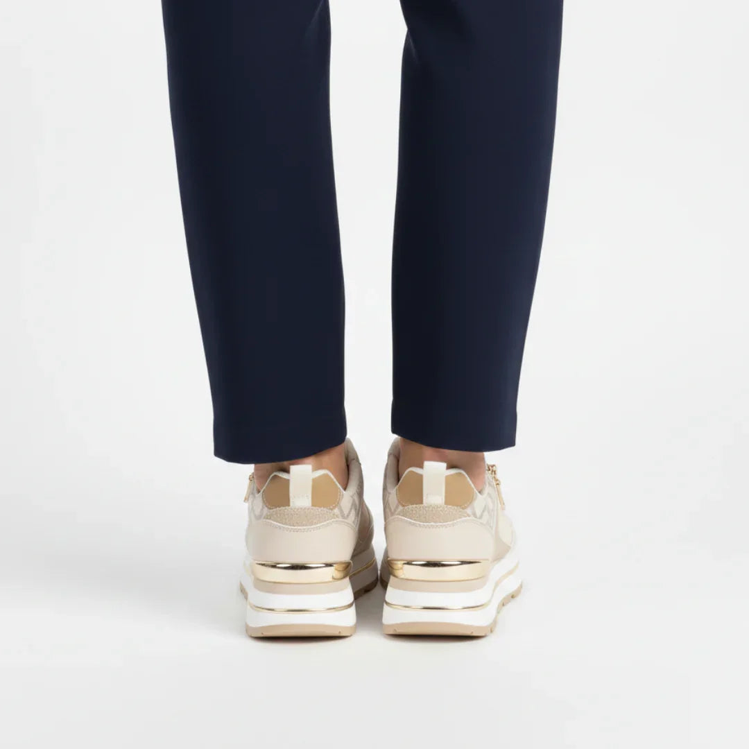 Manon Comfort Shoes