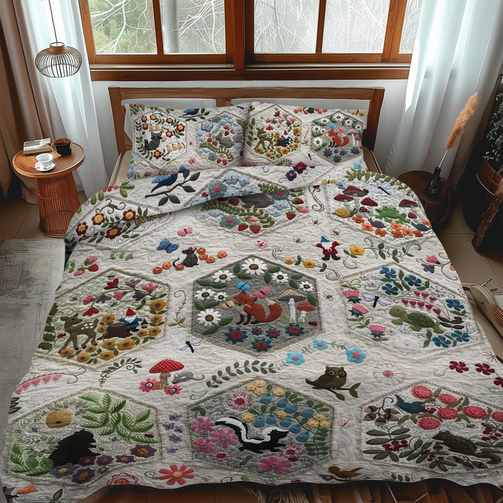 Woodland Whimsy Animals 3-Piece Quilted Bedding Set